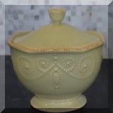 K23. 10 Lenox Perle serving pieces. Includes: 3 10” round serving bowls, large platter, cake stand, pitcher, sugar and creamer, sauce pitcher. $18-$24 each. 